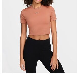 NWT Nike Women's Terracotta Crop Top tshirt
